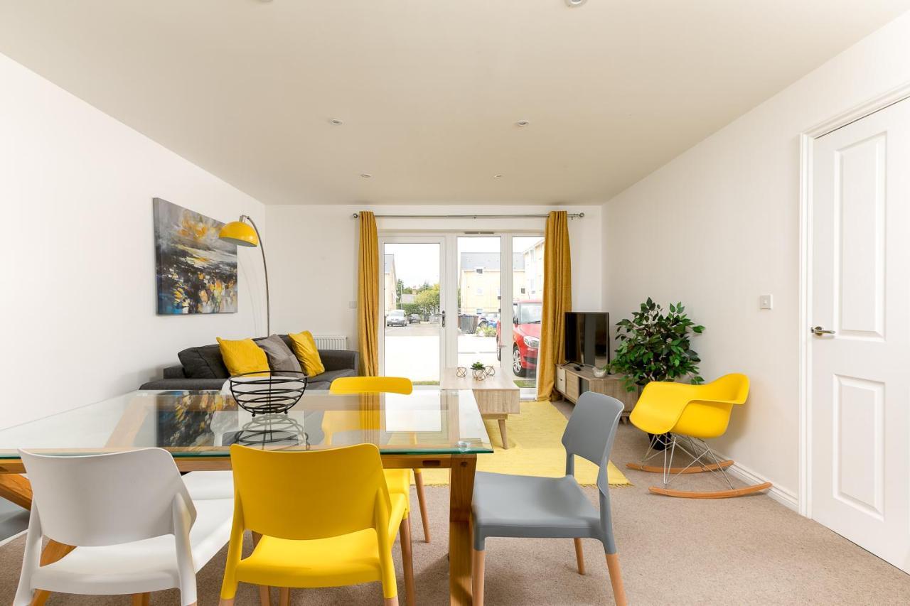 Hertford Serviced Apartments Вэр Экстерьер фото